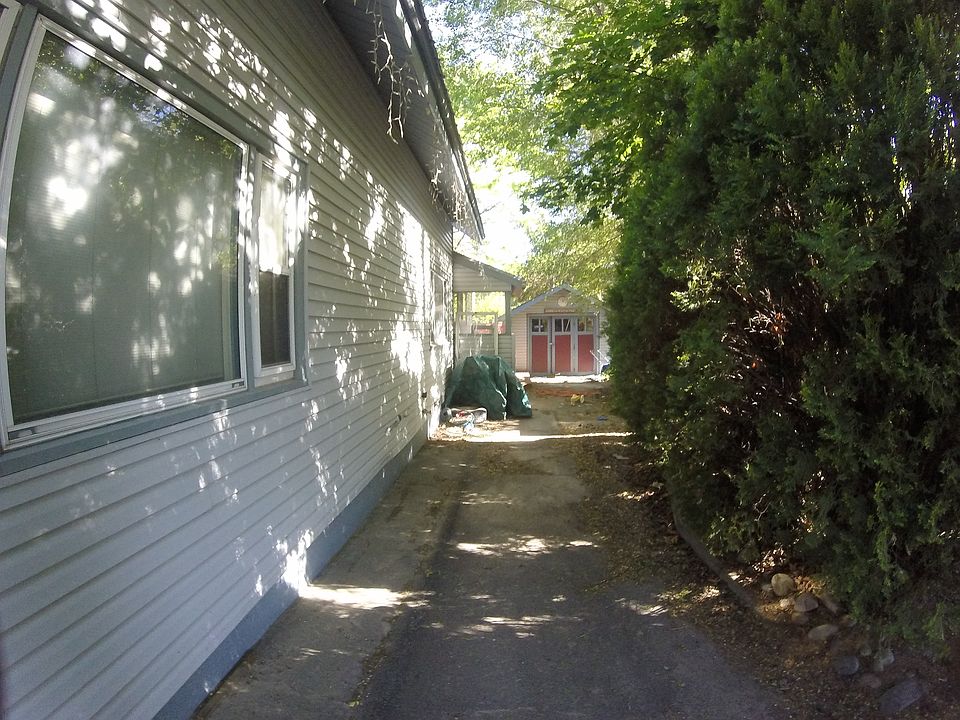 2nd image of 168 3rd St