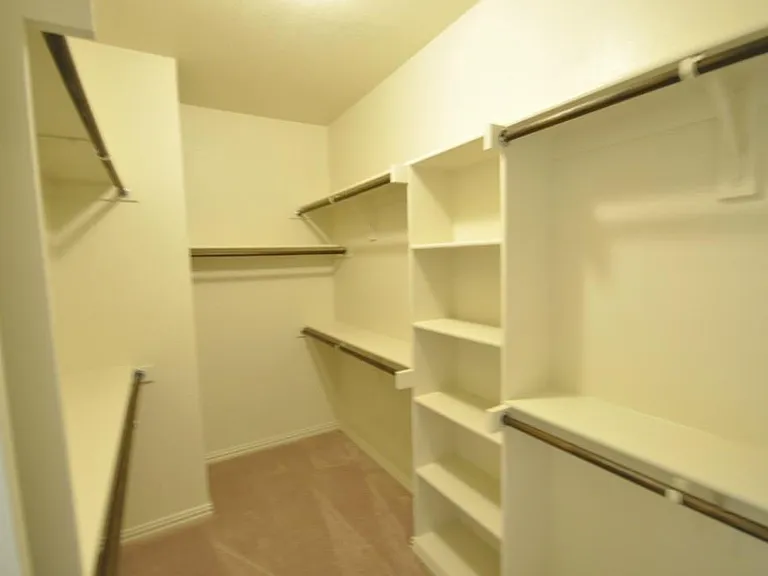 600 Falcon Dr — Photo 14