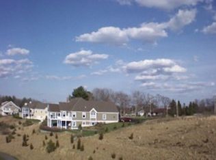 195 Rhode Island Rd, Lakeville, MA 02347