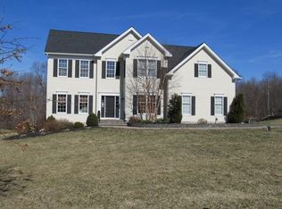 69 Somerset Rd, Hopewell Junction, NY 12533