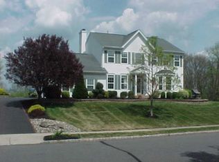 21 Gearys Ridge Rd, Ringoes, NJ 08551