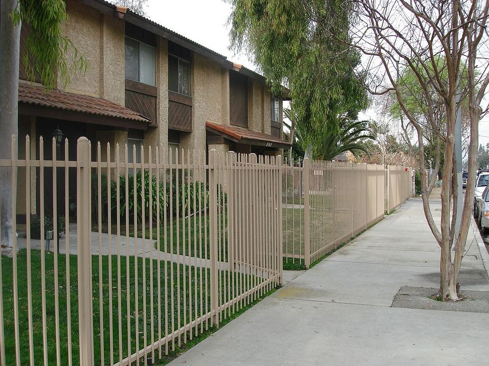 1st image of 8347 Burnet Ave Unit 4