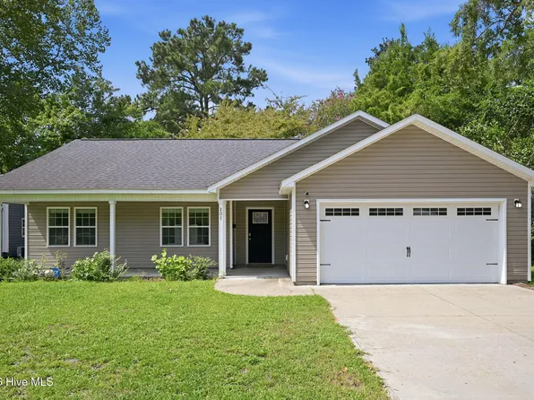 207 Sherwood Road, Jacksonville, NC 28540