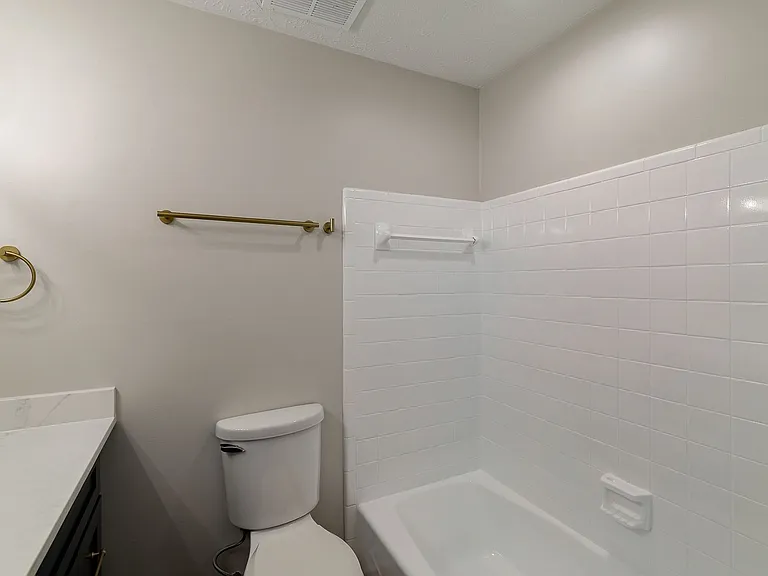 315 Ansley Dr — Photo 20
