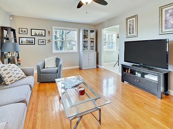4th image of 6102 Indian Mound Dr