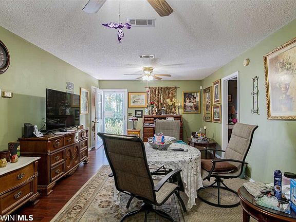 3rd image of 12306 Ailanthus Cir