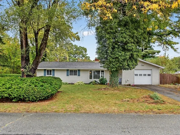 14 Paxton Rd, Framingham, MA 01701