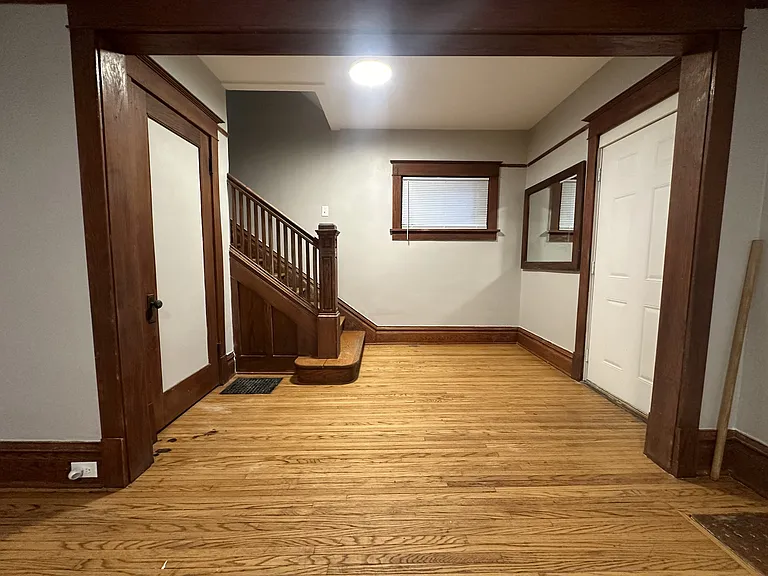 731 Park Ave — Photo 9