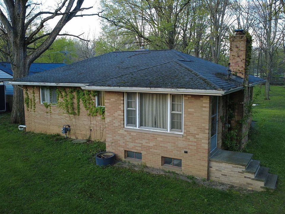 1st image of 1137 Warren Dr
