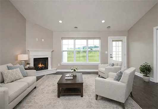 Fairways Townhomes — Photo 3