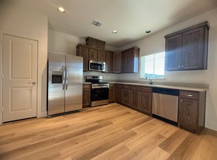 207 Railroad Ave, Sanger, TX 76266