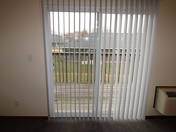 3rd image of 102 Gardens Ct #14