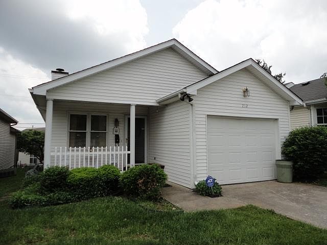 1st image of 212 Orchard Dr