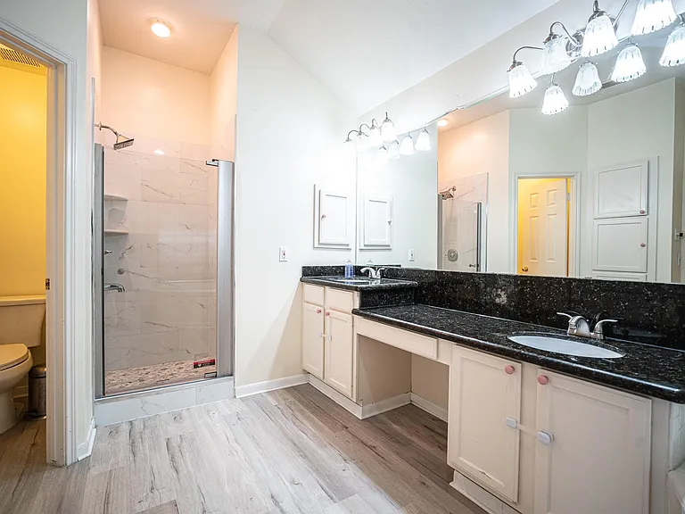 4503 Oak Valley Dr — Photo 24