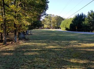 4 Middle Valley Rd, Hardy, VA 24101