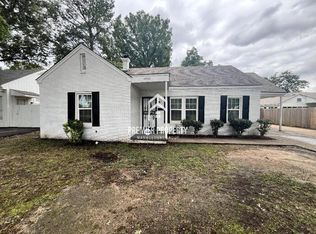 4800 Willow Rd, Memphis, TN 38117