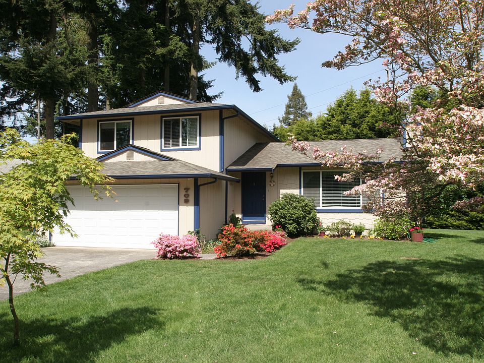 1st image of 709 Cottonwood Ct SE