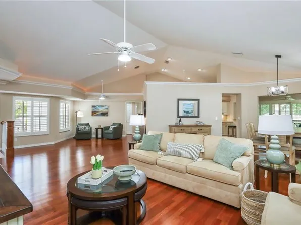 6850 San Marino DR #110D, NAPLES, FL 34108