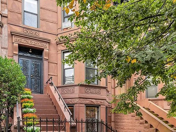 450 50th St, Brooklyn, NY 11220