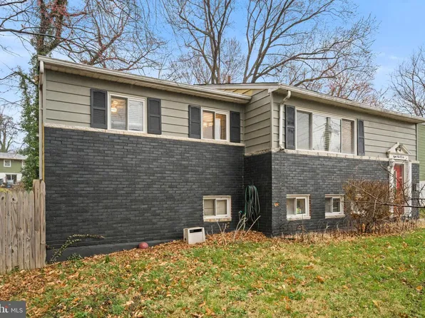 8906 Scheurer St, Upper Marlboro, MD 20774
