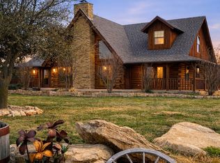 2779 Canyon Wren Loop, Graford, TX 76449