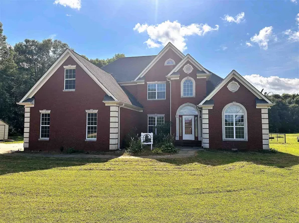 656 McKenzie Rd, Milner, GA 30257