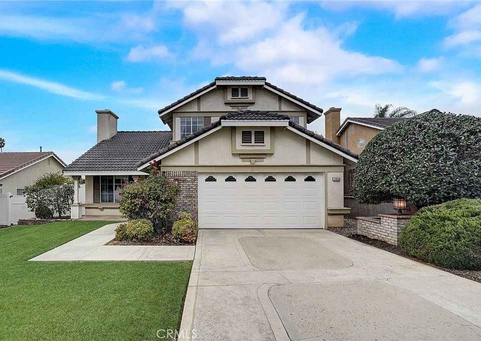1st image of 33550 Pecan Ave