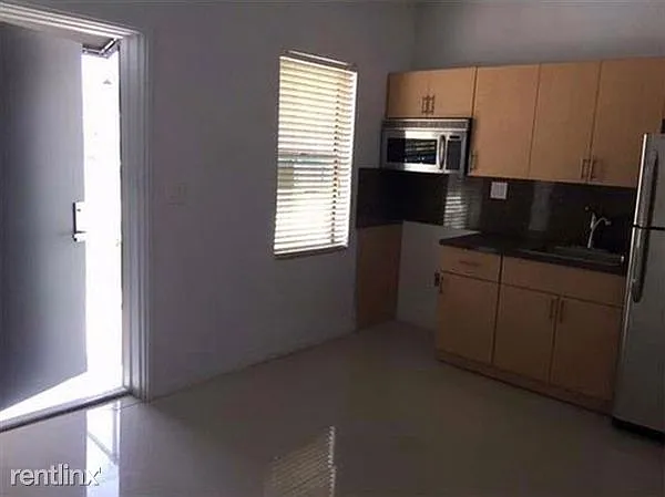 2525NE192STK
