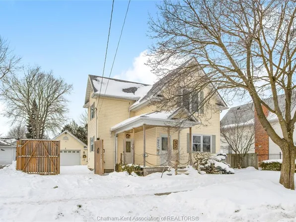 32 Hall St N, Chatham Kent, ON N0P 1A0