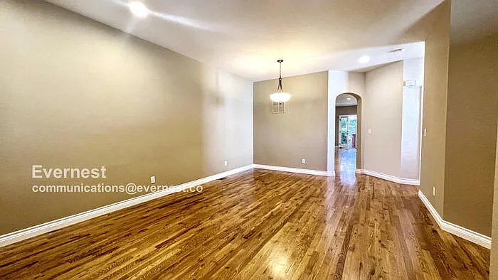 2451 S Williams St — Photo 7