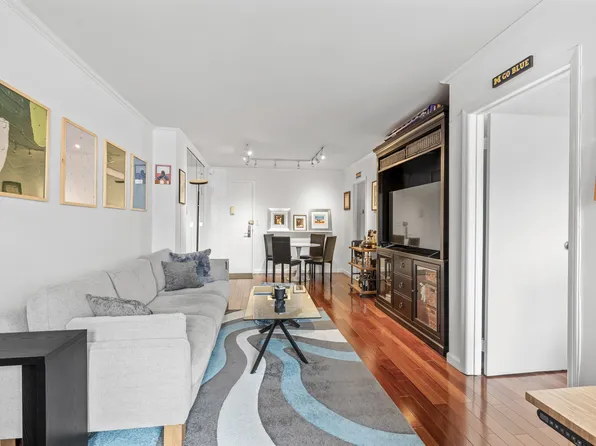 201 East 21st Street image 1 of 9