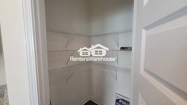11899 Conrad Cir — Photo 9