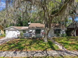 2002 High St, Leesburg, FL 34748