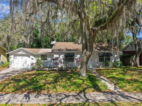2002 High St, Leesburg, FL 34748