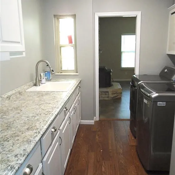 1109 Peachtree Ct — Photo 12