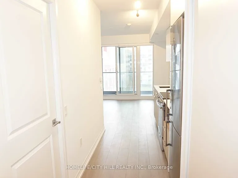 251 Jarvis St #702 — Photo 7