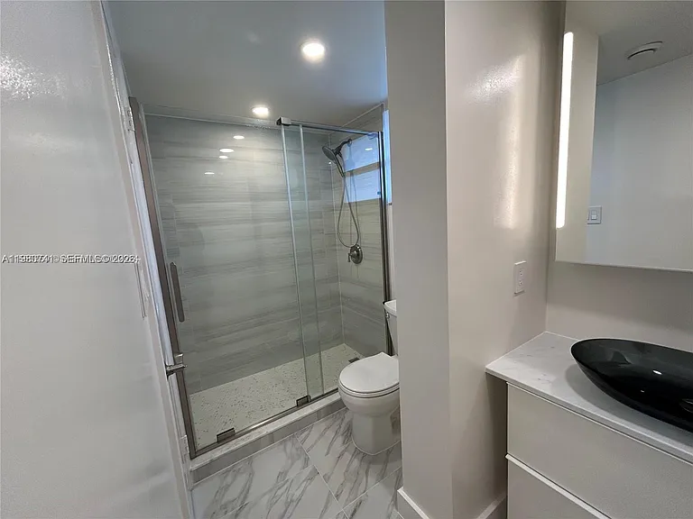 3550 NE 169th St #303 — Photo 12