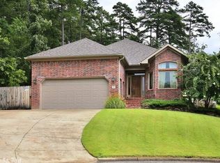 15 Ison Creek Cv, Little Rock, AR 72223