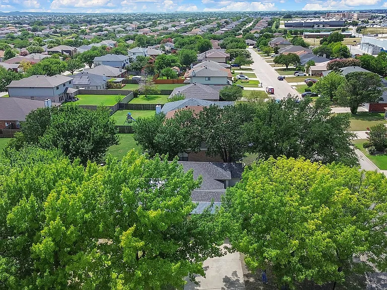 128 Shawnee Trl — Photo 42
