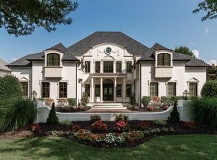 9 Oxmoor Ct, Brentwood, TN 37027