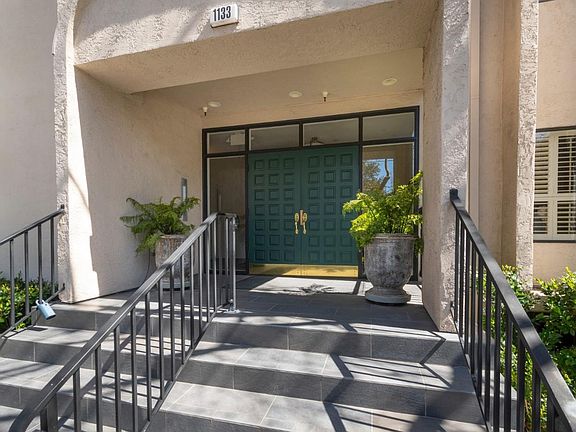 2nd image of 1133 Douglas Ave APT 301