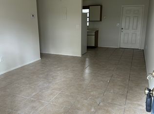 1112 W Hall St #C, Avon Park, FL 33825