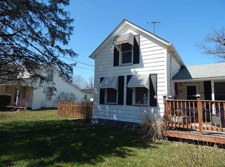 207 NW 5th St, Aledo, IL 61231