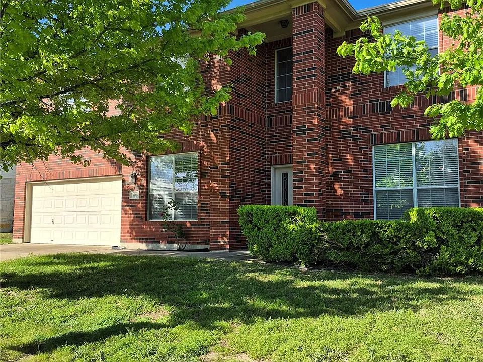 808 Busleigh Castle Way