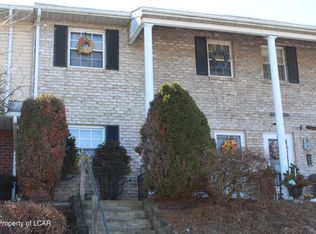 54 Saratoga Ct, Wilkes Barre, PA 18702