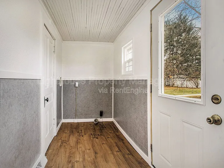 3441 Michigan Ave W — Photo 5