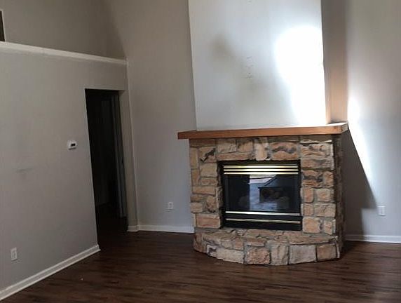 3rd image of 6744 Dunsany Ct