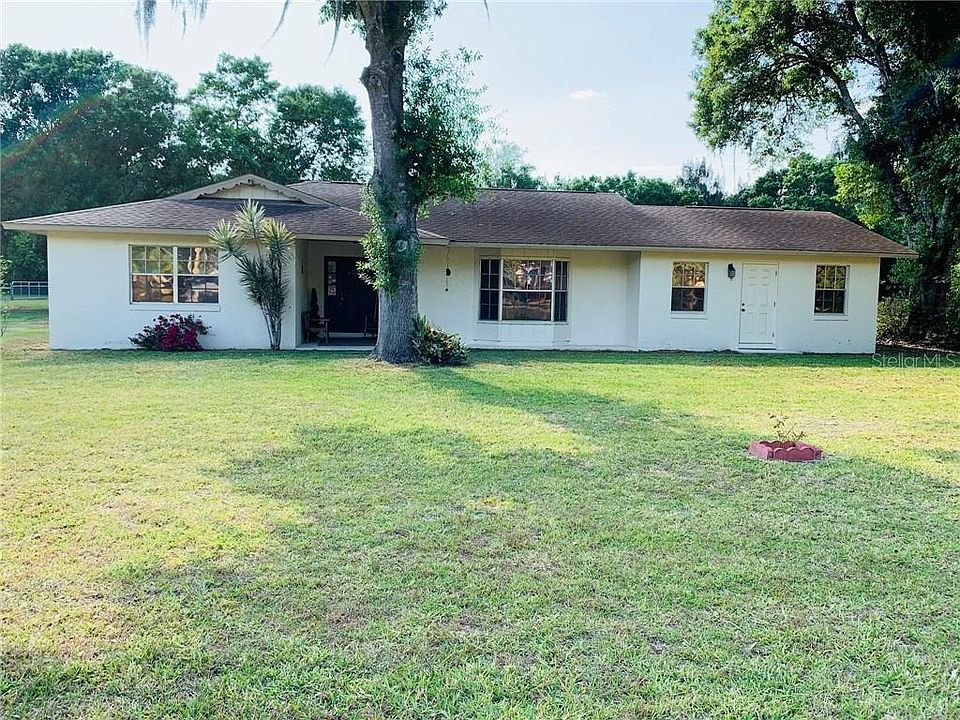 1st image of 2443 SE Quail Ave