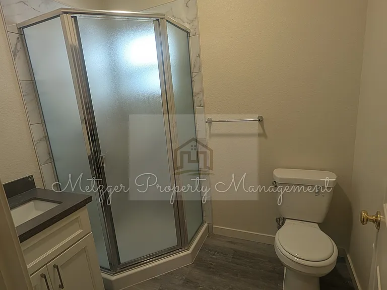 119 S Sherman Ave #7 — Photo 9