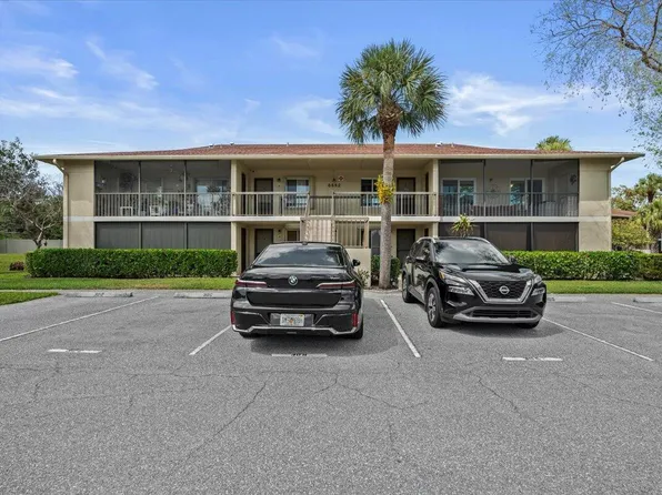 6552 Chasewood Drive #F, Jupiter, FL 33458